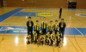 L'equip Mini del CB Pardinyes al XIV Torneig de Nadal del Sedis Bàsquet